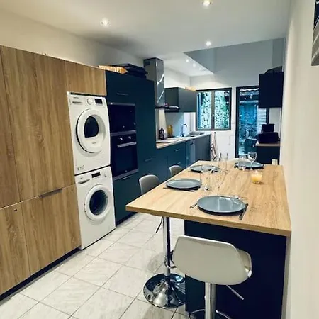 Agreable Maison De Village Recemment Renovee Hébergement de vacances