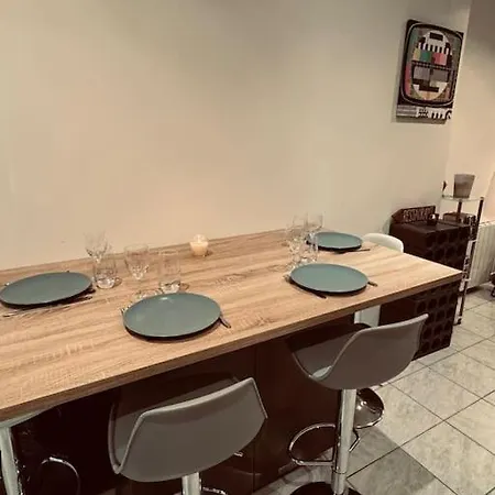 Agreable Maison De Village Recemment Renovee Hébergement de vacances *