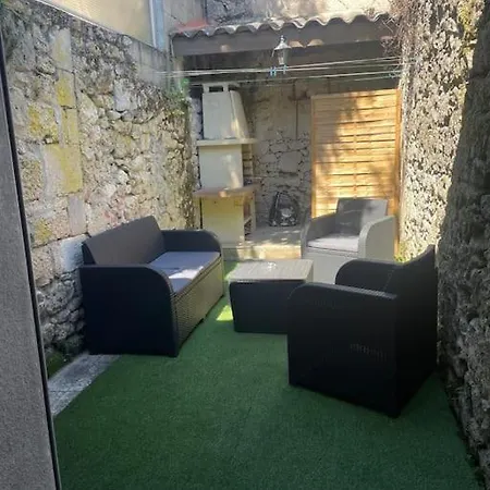 Agreable Maison De Village Recemment Renovee